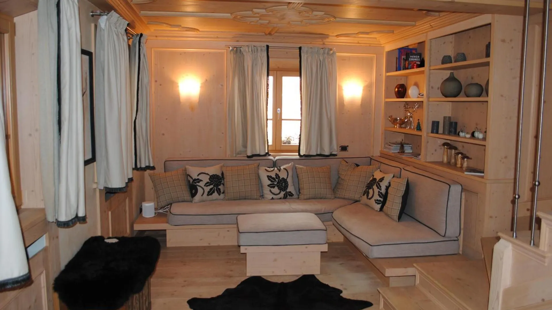 Villa Zubiana Cortina d'Ampezzo 0*,  Italy